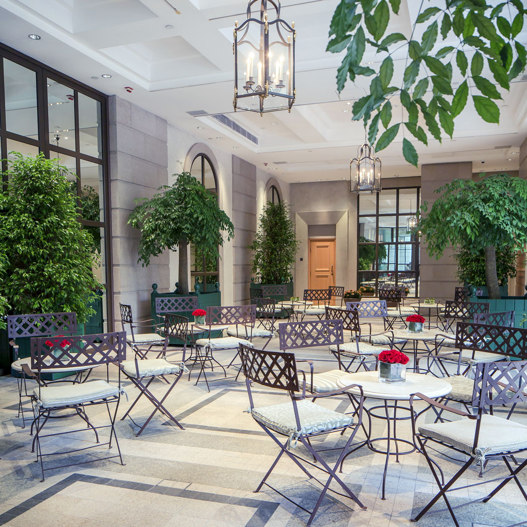 ランソン プレイス / Lanson Place