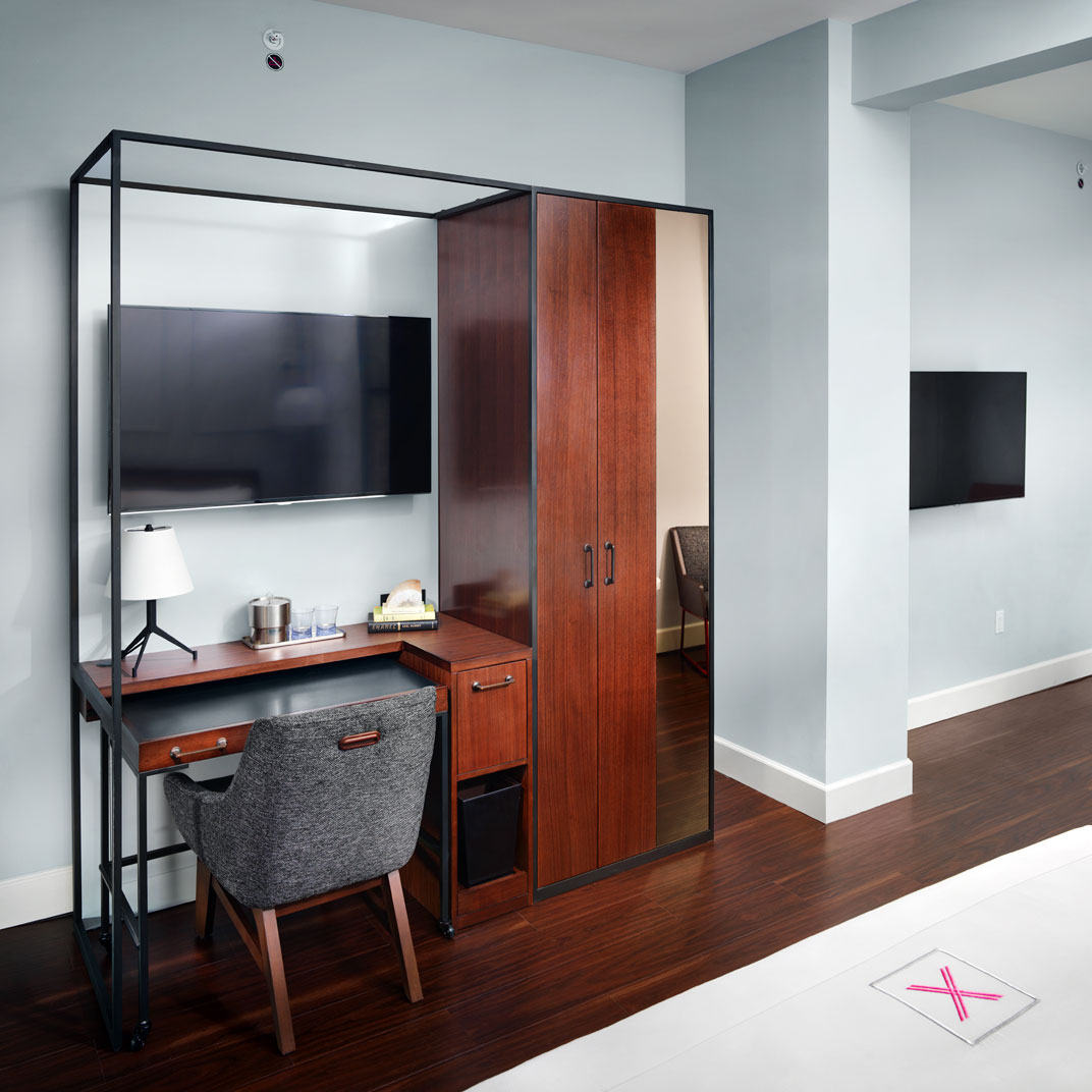 Axiom Hotel