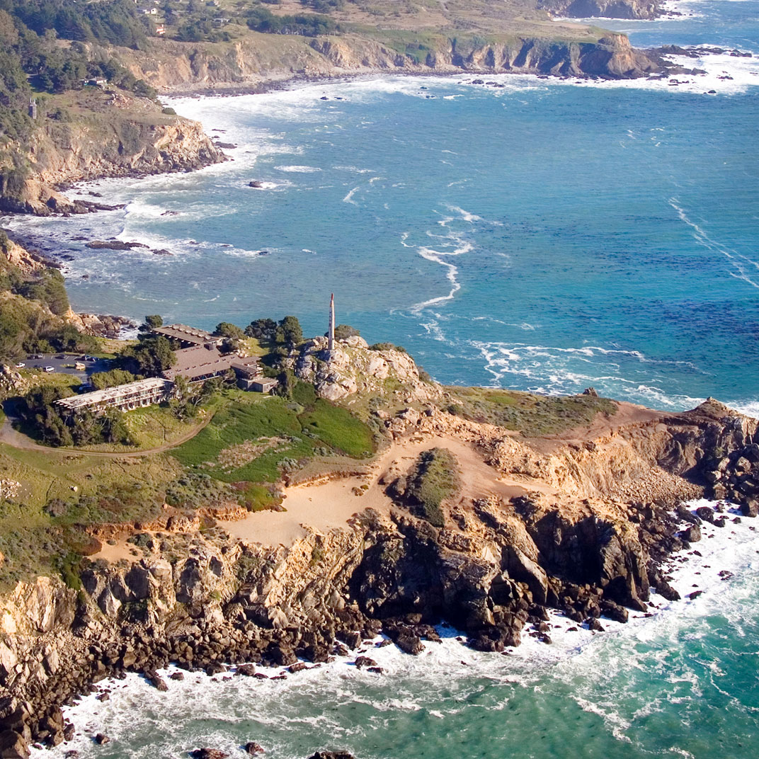 Timber Cove Resort