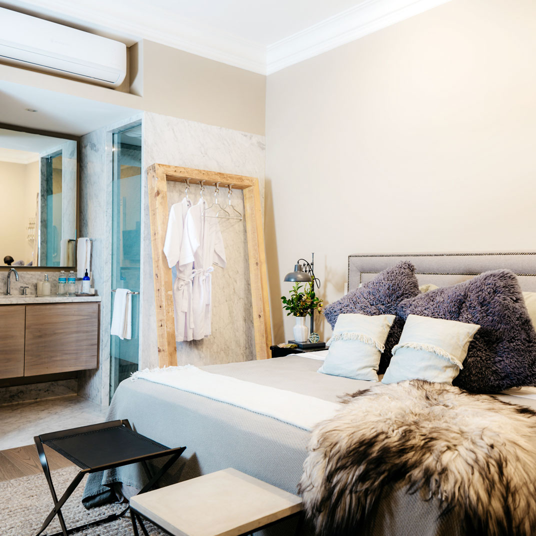 Nima Local House hotel