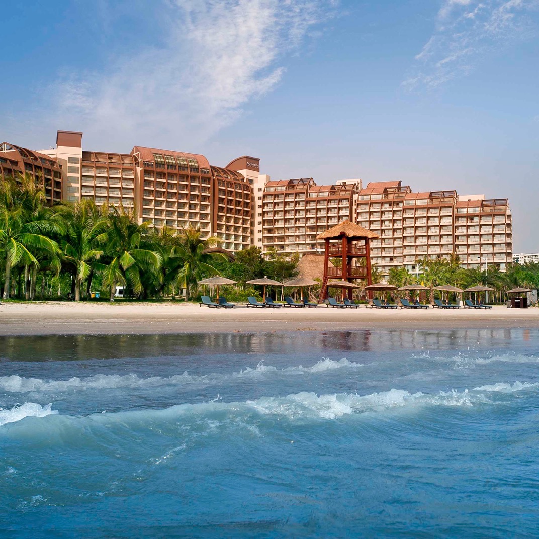 Hotel Pullman Oceanview Sanya Bay Resort & Spa