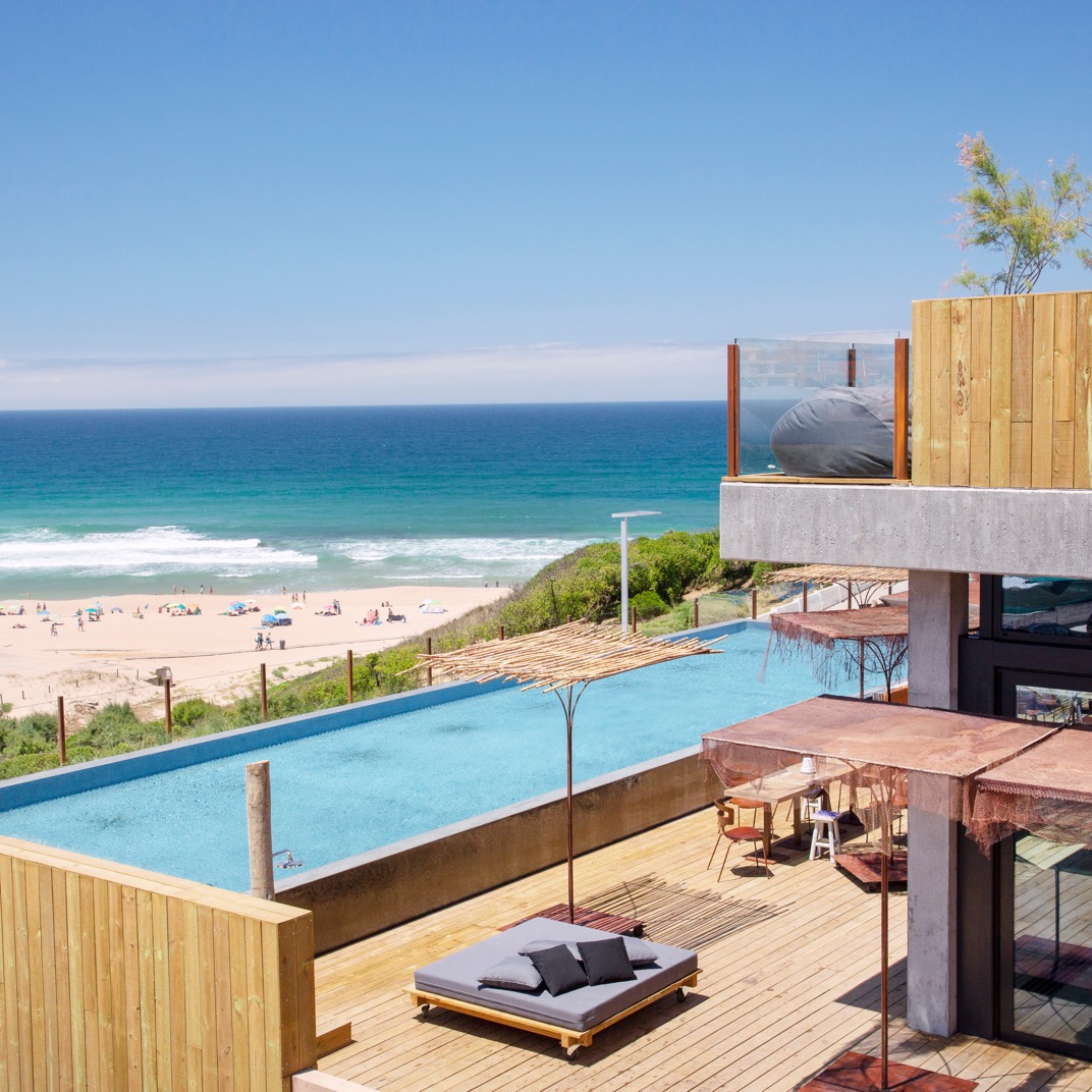 Noah Surf House Portugal