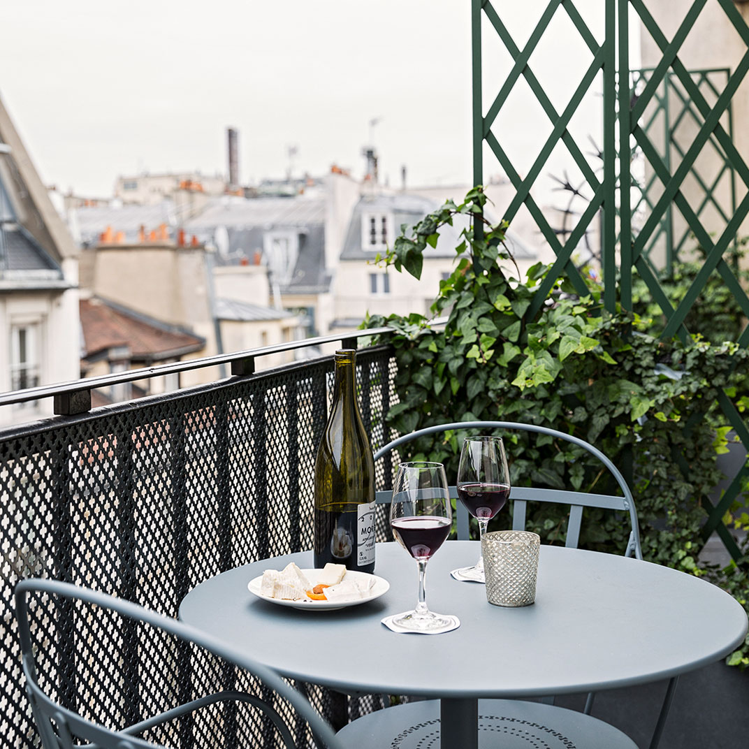 Hotel Paradis Paris