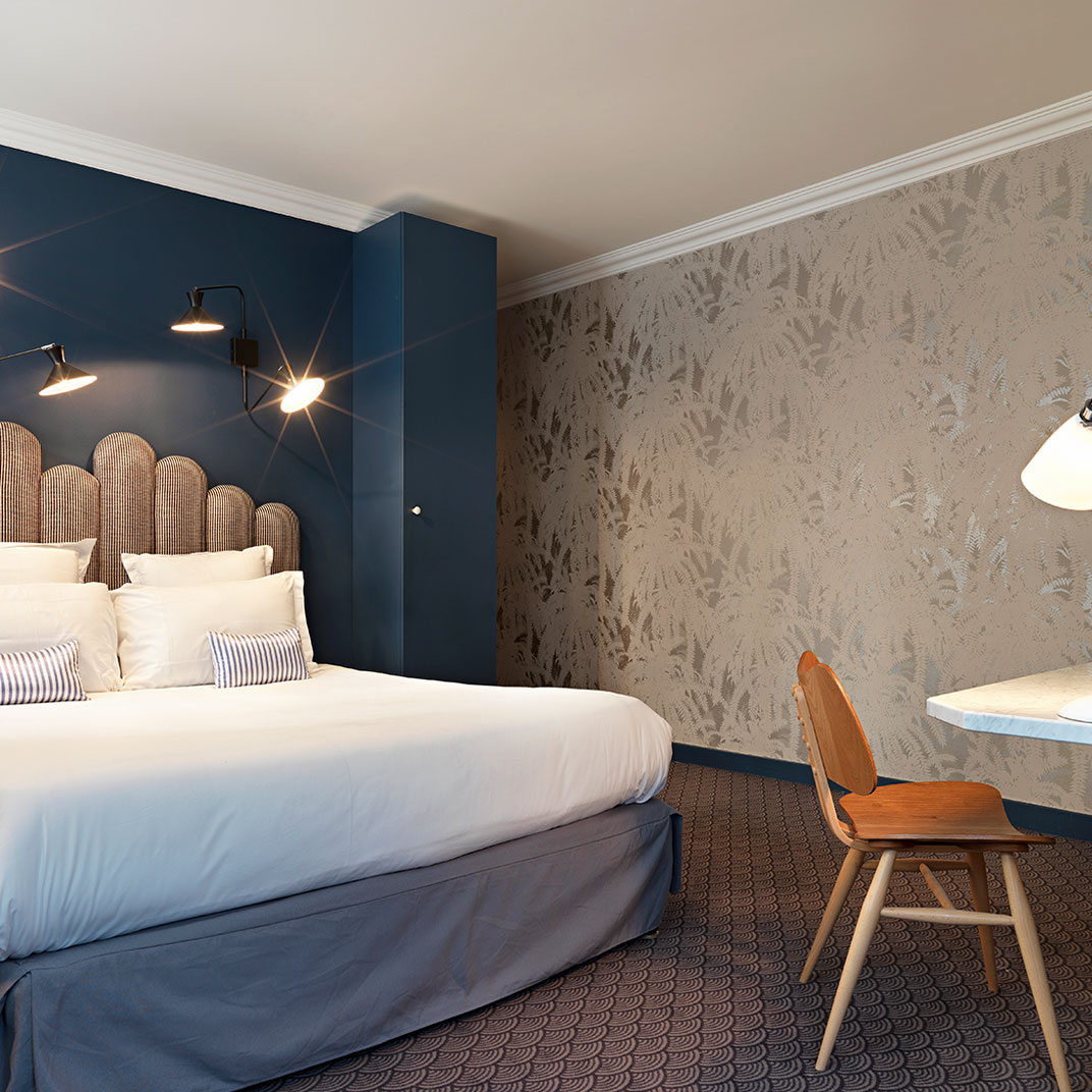 Hotel Paradis Paris