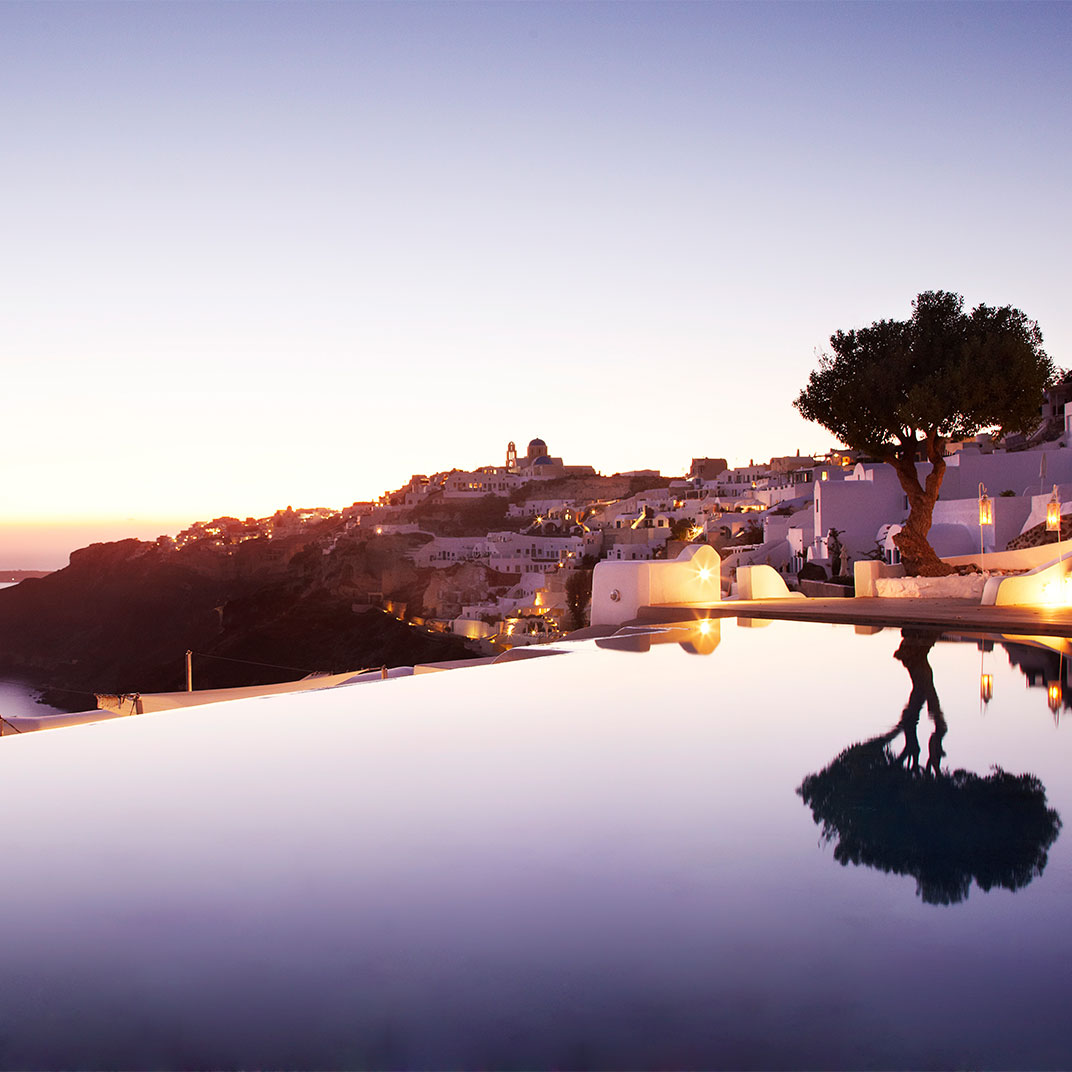 Kirini Suites & Spa