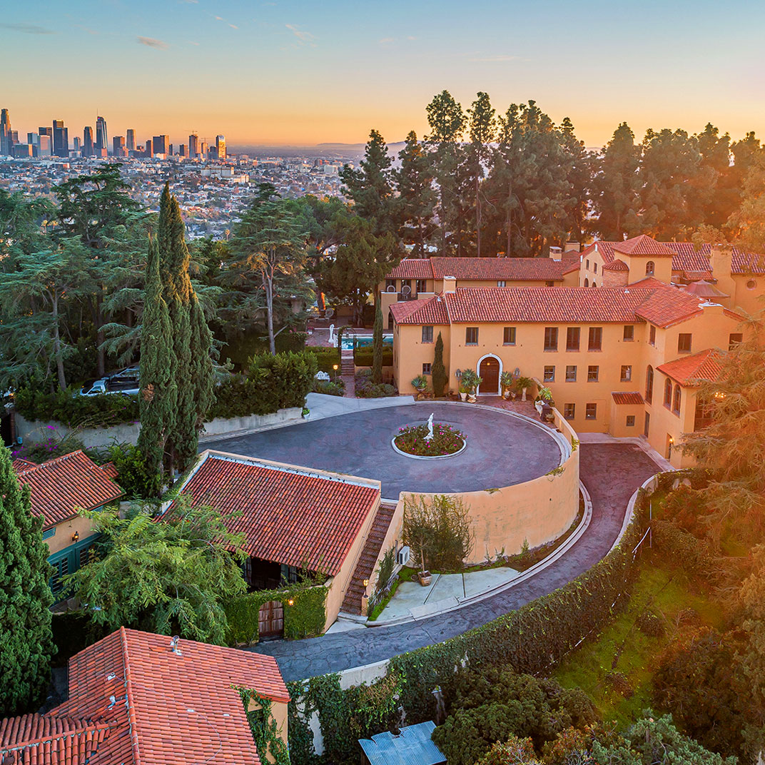 The Paramour Estate (Los Angeles Area, California) Verified Reviews