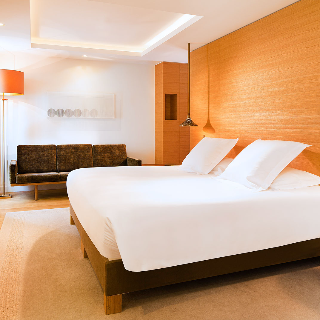 Hotel Marignan Champs-Elysées