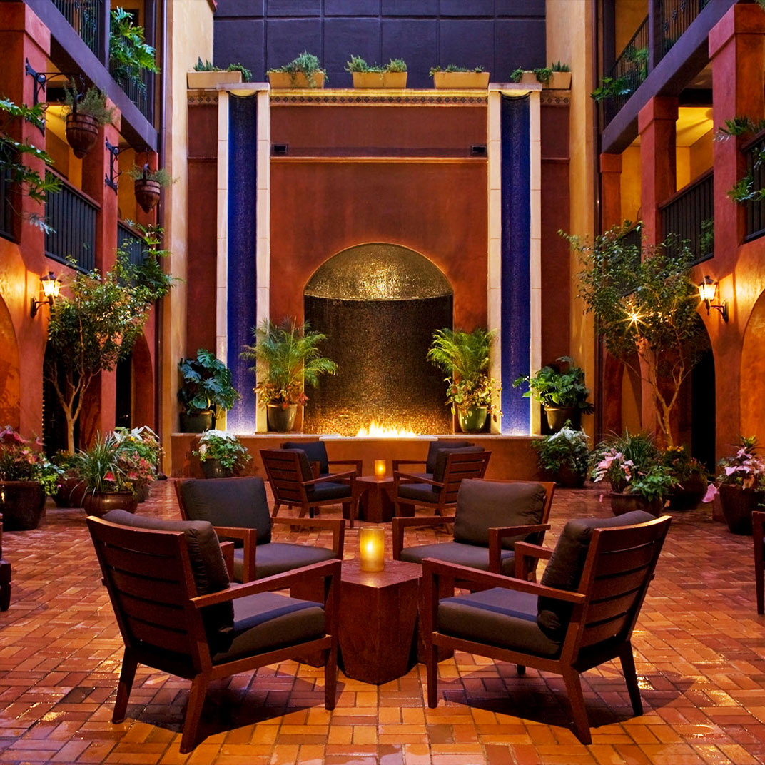 Hotel Valencia Riverwalk