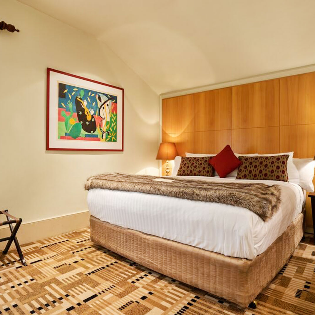 The Islington Hotel