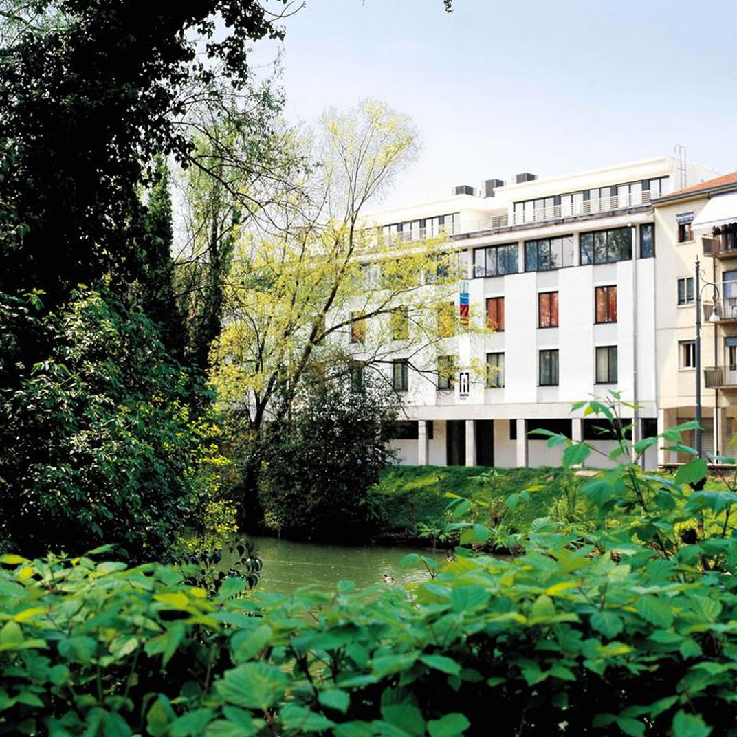 Methis Hotel