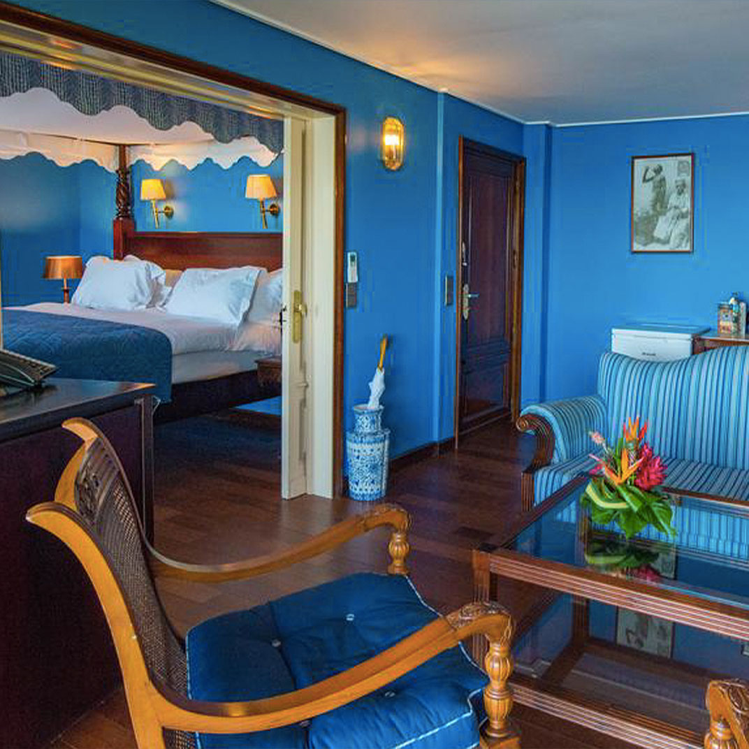 Hotel Bakoua