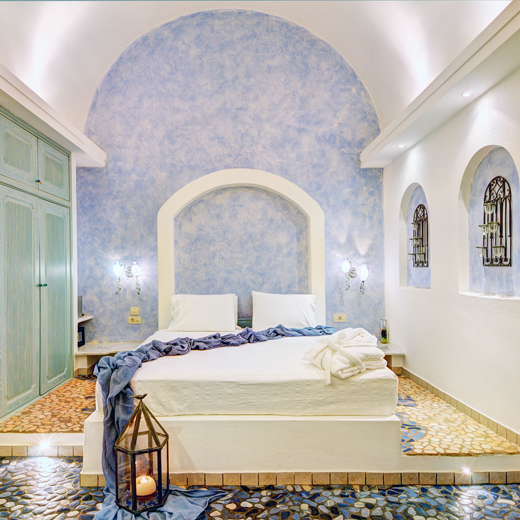 Astarte Suites