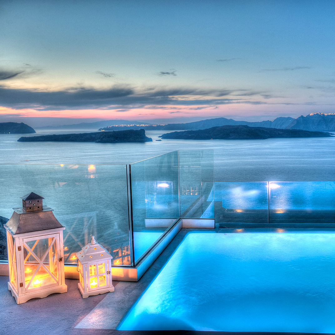 Astarte Suites