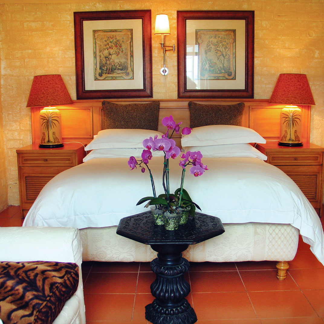 Colona Castle Manor House