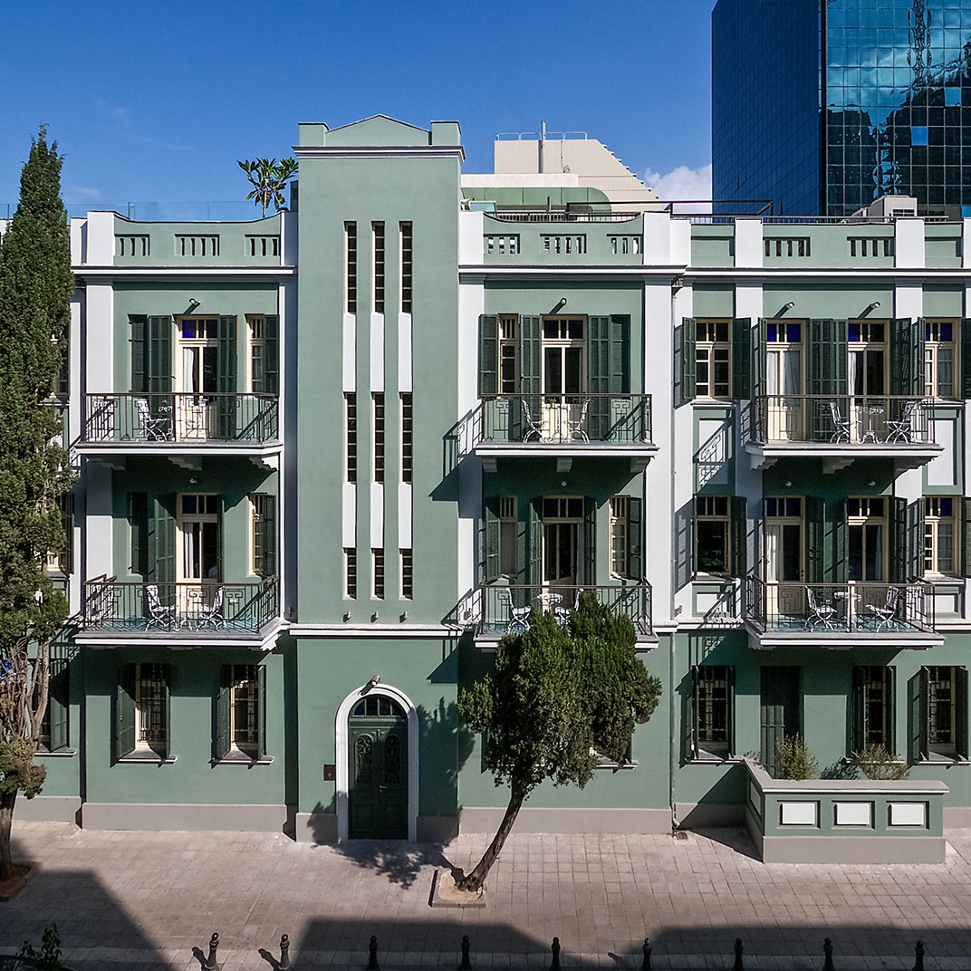 Alma Hotel & Lounge