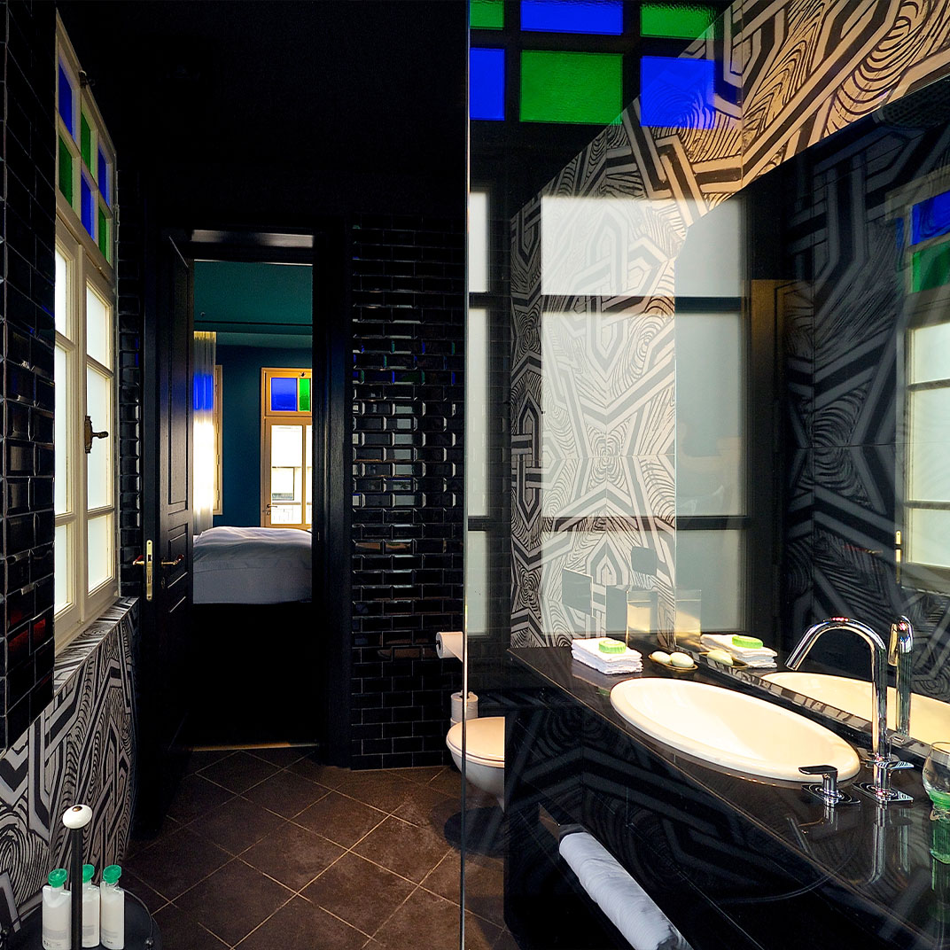 Alma Hotel & Lounge