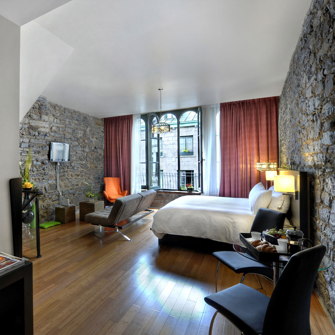 Le Petit Hotel