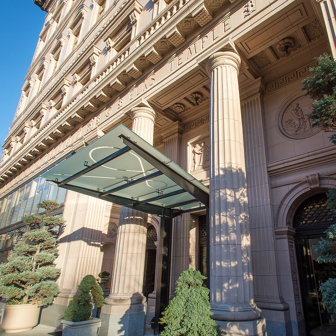 Sentinel, A Provenance Hotel