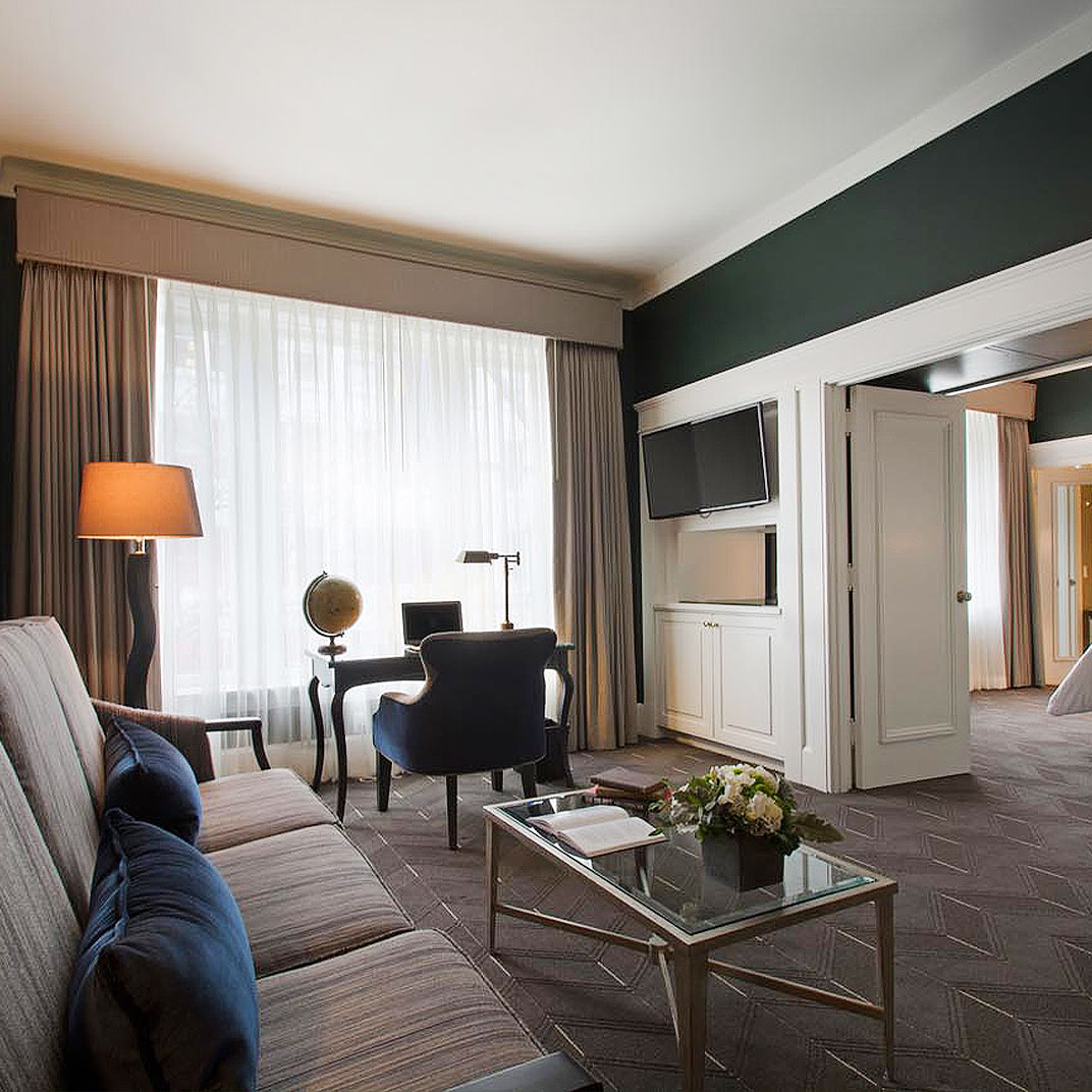 Sentinel, A Provenance Hotel