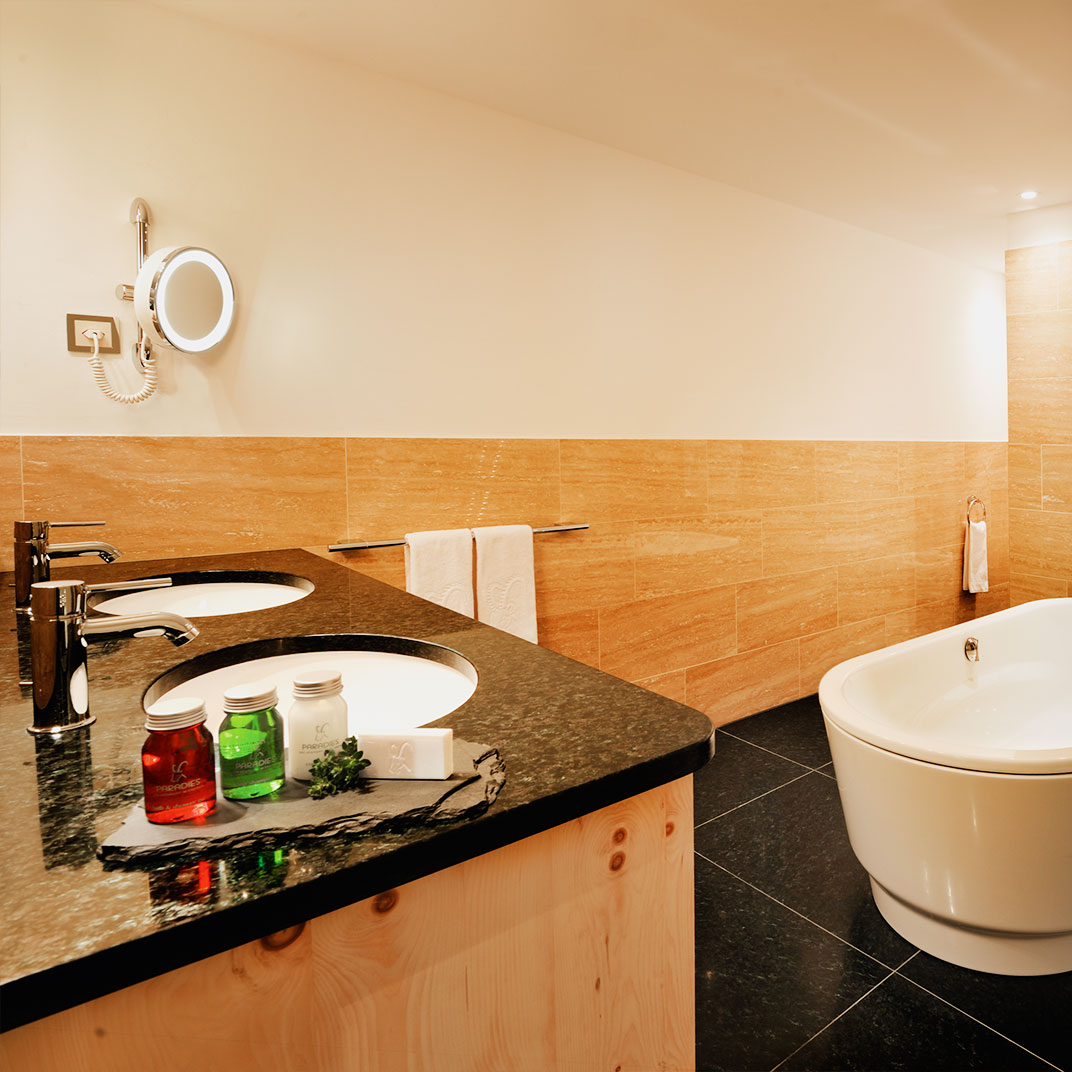 Hotel Paradies