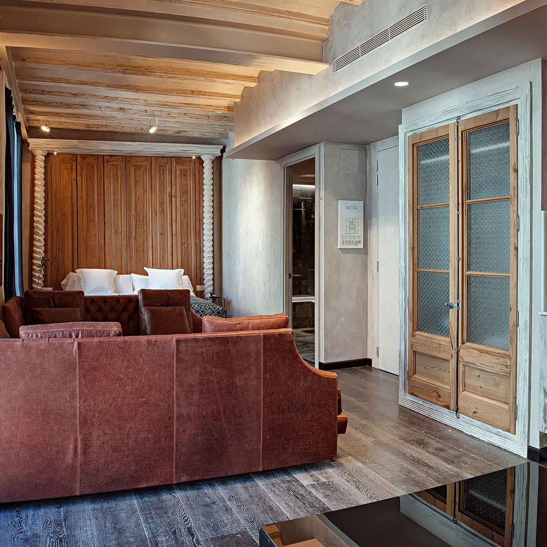 Arai Hotel
