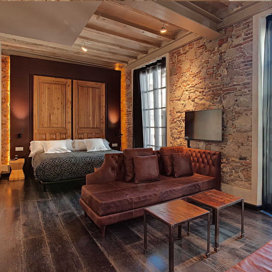 Arai Hotel